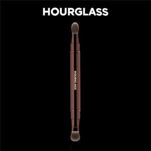 Hourglass Makeup Brush- No.27 Double Head Retractable Eyeshadow Brush Fiber